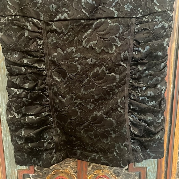 Vintage XOXO SLEEVELESS RUCHED Top in Black/Green Size S - Picture 7 of 10